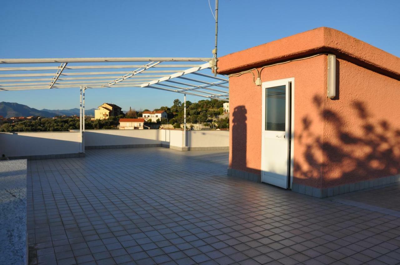 Villa Paolina Ceriale - App. 4 Posti Eksteriør billede